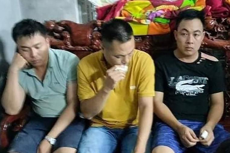 Chủ dê bị bắn trộm xin khoan hồng cho 3 cựu cán bộ công an-2