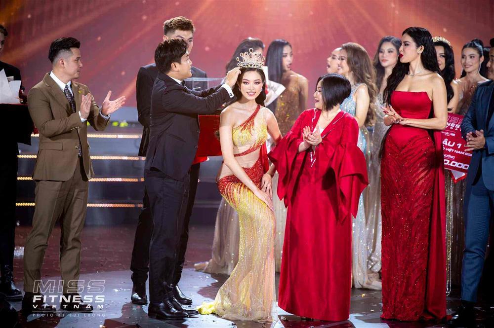 Đoàn Thu Thủy tại Miss Global mê ăn bánh chưng, chăm chạy bộ để không mất vòng eo thắt nút-1