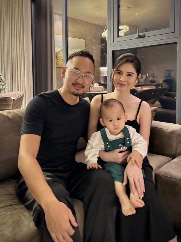 Hôn nhân đời thực của diễn viên VFC: MC Thu Hoài hạnh phúc bên chồng doanh nhân điển trai-7