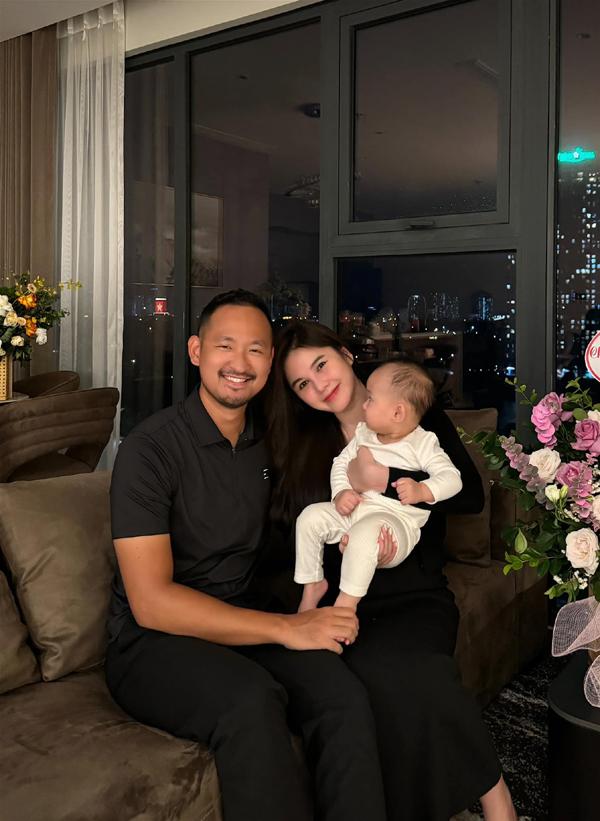 Hôn nhân đời thực của diễn viên VFC: MC Thu Hoài hạnh phúc bên chồng doanh nhân điển trai-8