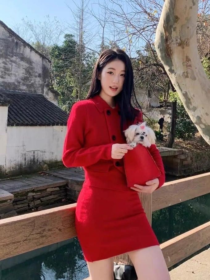 10 cách lên đồ đẹp và chảnh cho chị em dự tiệc cuối năm-9