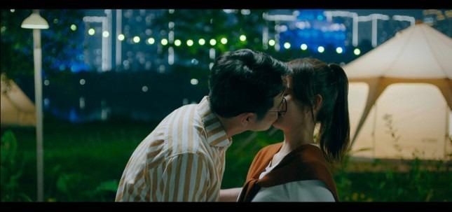 Khán giả ức chế với ‘Chúng Ta Của 8 Năm Sau’-3