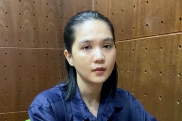 Giữa lúc Ngọc Trinh vướng lùm xùm, nữ trợ lý Thúy Kiều bất ngờ gây chú ý vì điều này-5