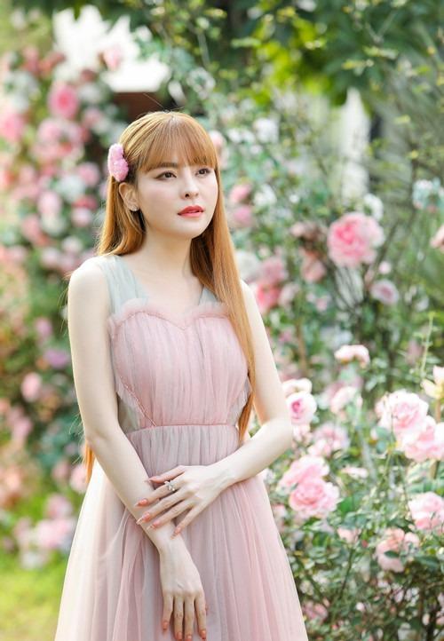 Cháu gái NSƯT Kim Tiểu Long buồn vì bị nói ‘3 năm 2 đời chồng’-1