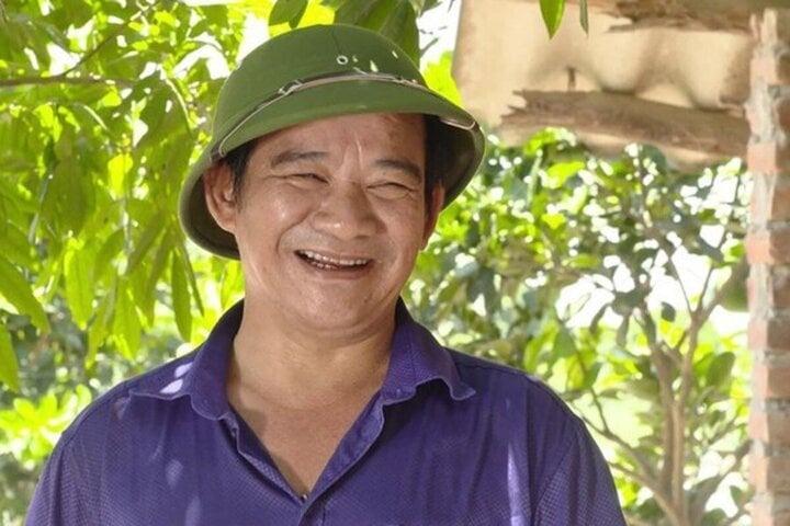 Hai đại gia chân đất: Người là giám đốc nhà hát, người có tài sản khủng-4