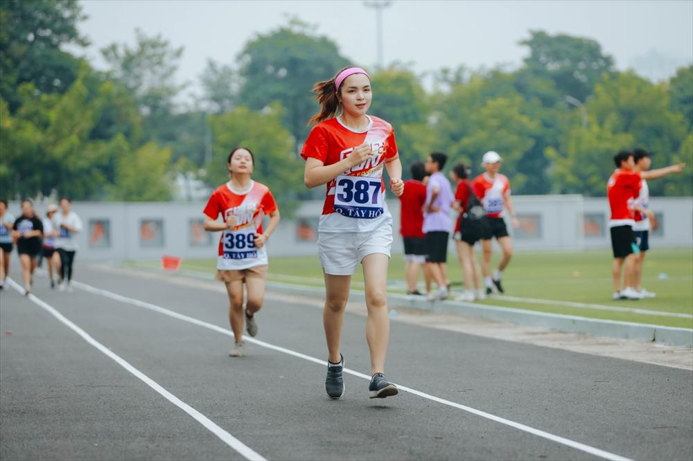 Chị Kính Hồng trong Chúc Bé Ngủ Ngon nổi tiếng một thời giờ ra sao?-6