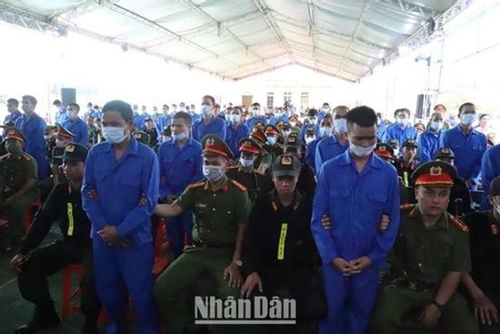 Tuyên án 100 bị cáo trong vụ khủng bố tại Đắk Lắk