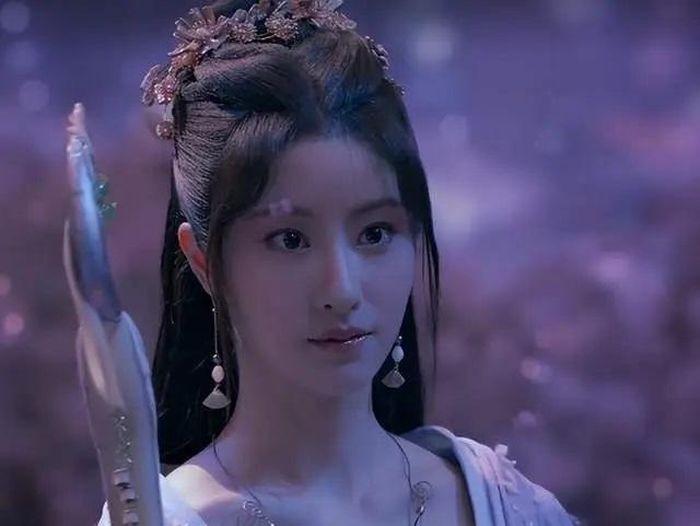 Tiểu Long Nữ phiên bản 2024 bị chê quá xấu-2