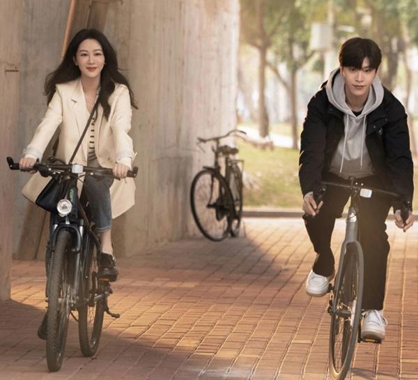 Dương Tử U40 vẫn đóng học sinh cấp 3, yêu em trai Phạm Băng Băng-3