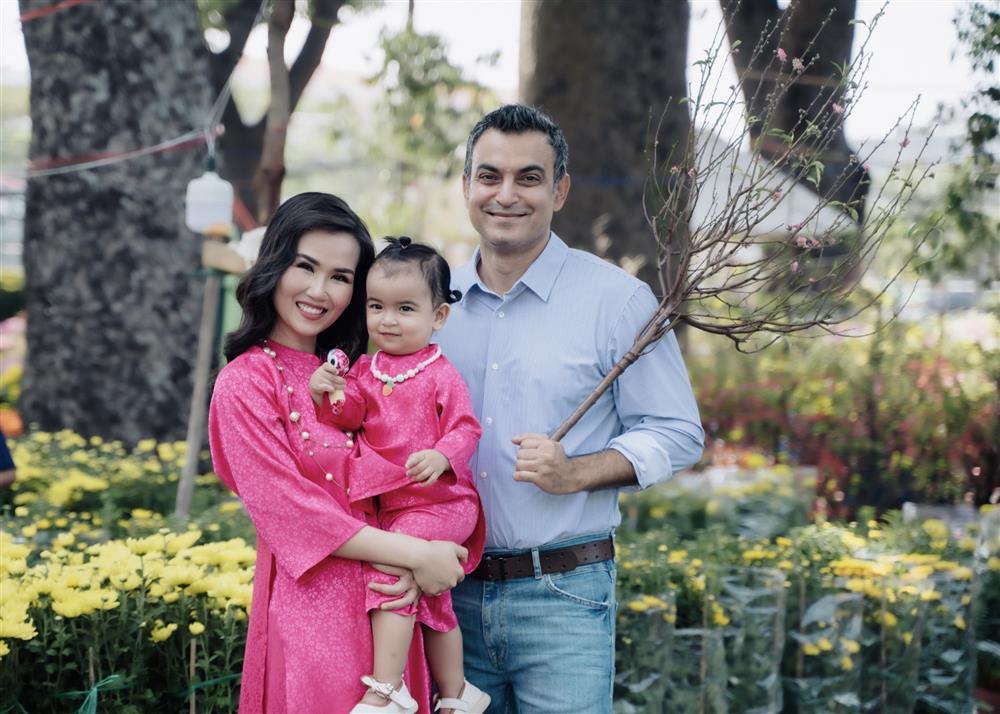 Vừa xem clip con gái được vú nuôi gửi, Võ Hạ Trâm chỉ muốn về nhà ngay tức khắc vì lý do này-4