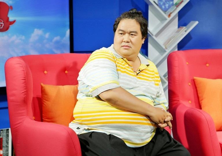 Danh hài Hoàng Mập tuổi 52: Cơ ngơi bạc tỷ, hôn nhân viên mãn bên vợ kín tiếng-4