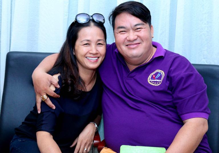 Danh hài Hoàng Mập tuổi 52: Cơ ngơi bạc tỷ, hôn nhân viên mãn bên vợ kín tiếng-6