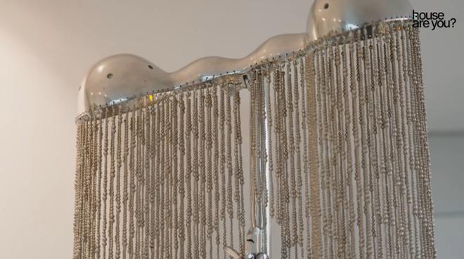 Chi tiết đặc biệt đắt đỏ trong căn duplex siêu ấn tượng của vợ chồng Cô Em Trendy Khánh Linh-14