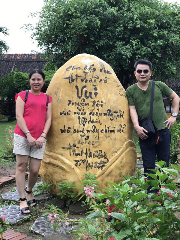 Hôn nhân đời thực của diễn viên VFC: NSƯT Trịnh Mai Nguyên ấm êm bên vợ ngoài ngành-5