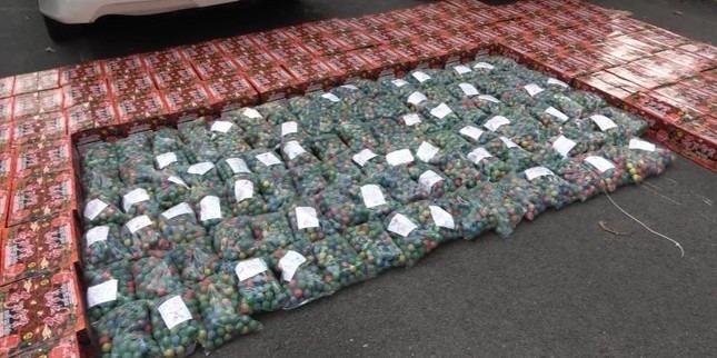 Phá đường dây vận chuyển, buôn bán pháo nổ liên tỉnh-2