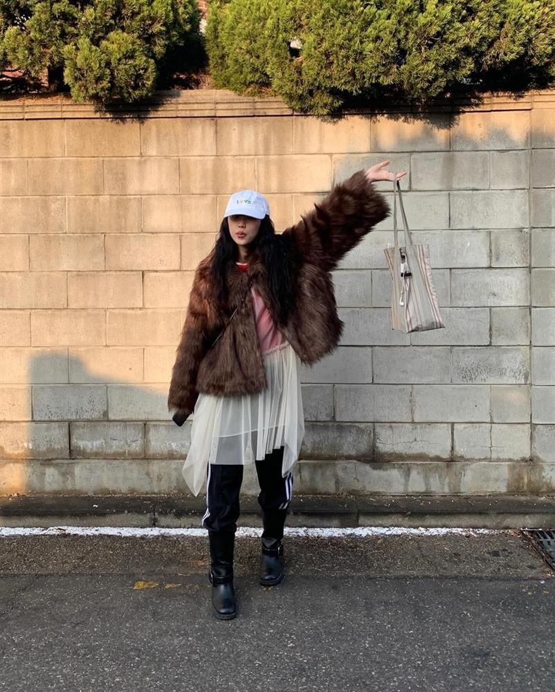 Trời lạnh diện áo lông là chuẩn, vừa ấm vừa chảnh tuyệt đối-5
