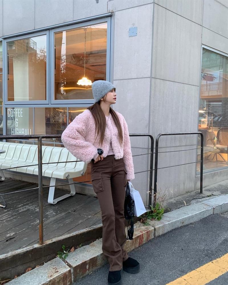 Trời lạnh diện áo lông là chuẩn, vừa ấm vừa chảnh tuyệt đối-7