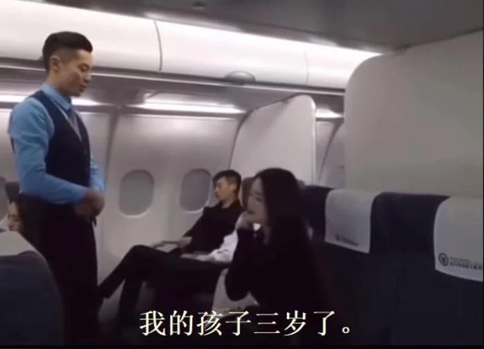 Vương Hạc Đệ từng có vợ con trước khi vào nghề?-3