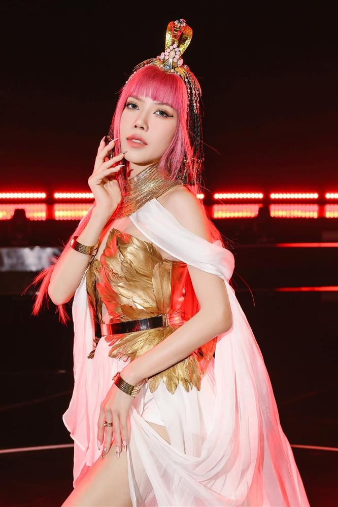 Loạt tin đồn khiến mối quan hệ của cặp bạn thân Trang Pháp và Mlee ngày càng căng thẳng-6