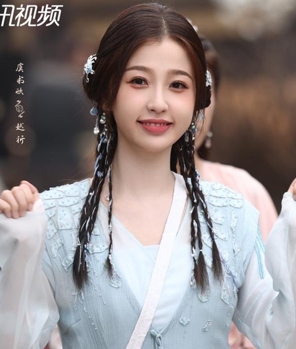 Ngu Thư Hân bị chê kém đẹp-2