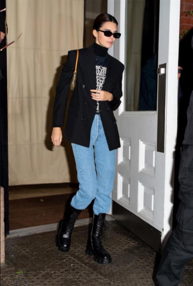 Làm thế nào để mặc vừa gọn vừa thời trang trong mùa thu đông?-2