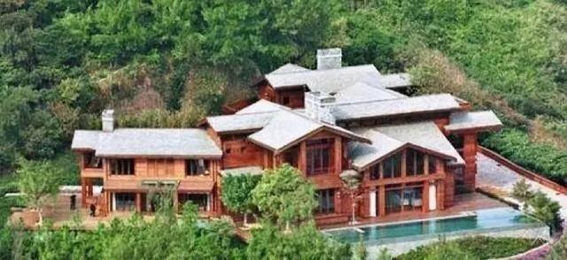 Dinh thự siêu cao cấp của dàn sao Hong Kong-5