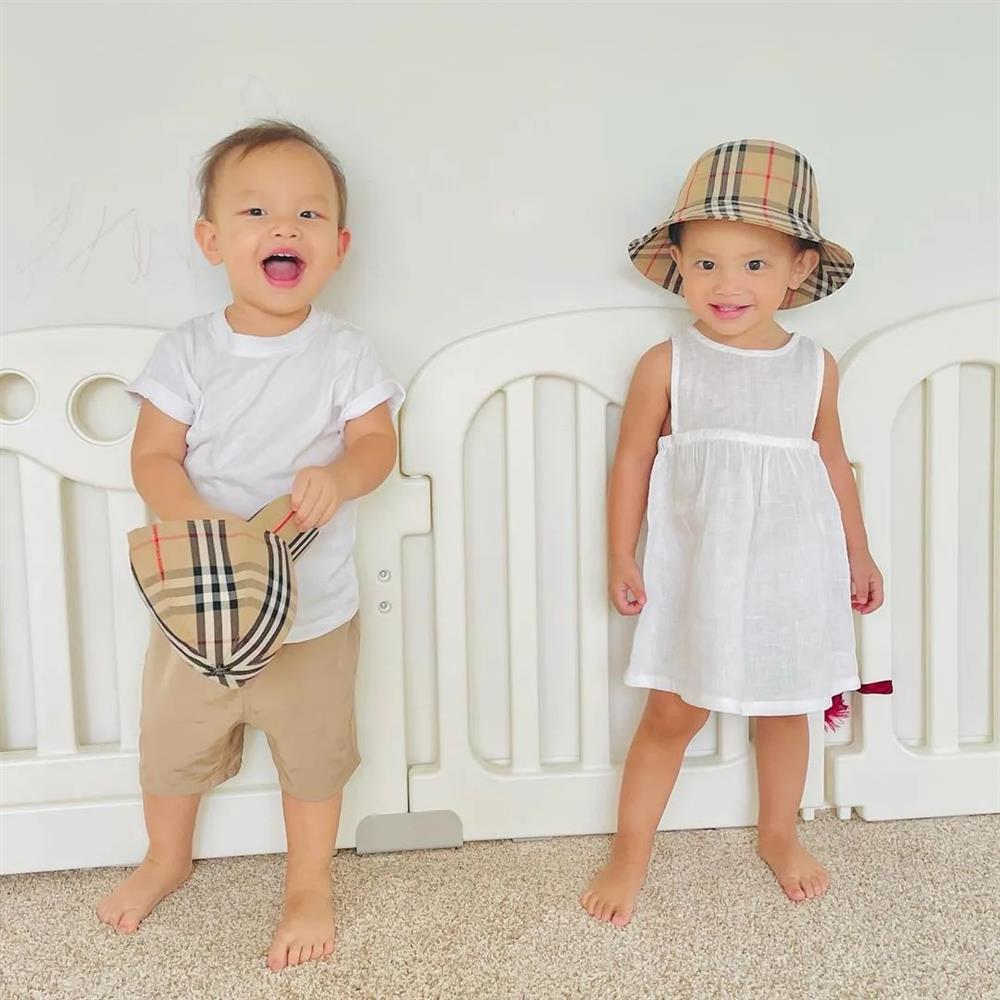 Những nhà sao Việt trúng độc đắc khi sinh đôi 1 trai 1 gái, bé nào cũng xinh xắn như thiên thần-8