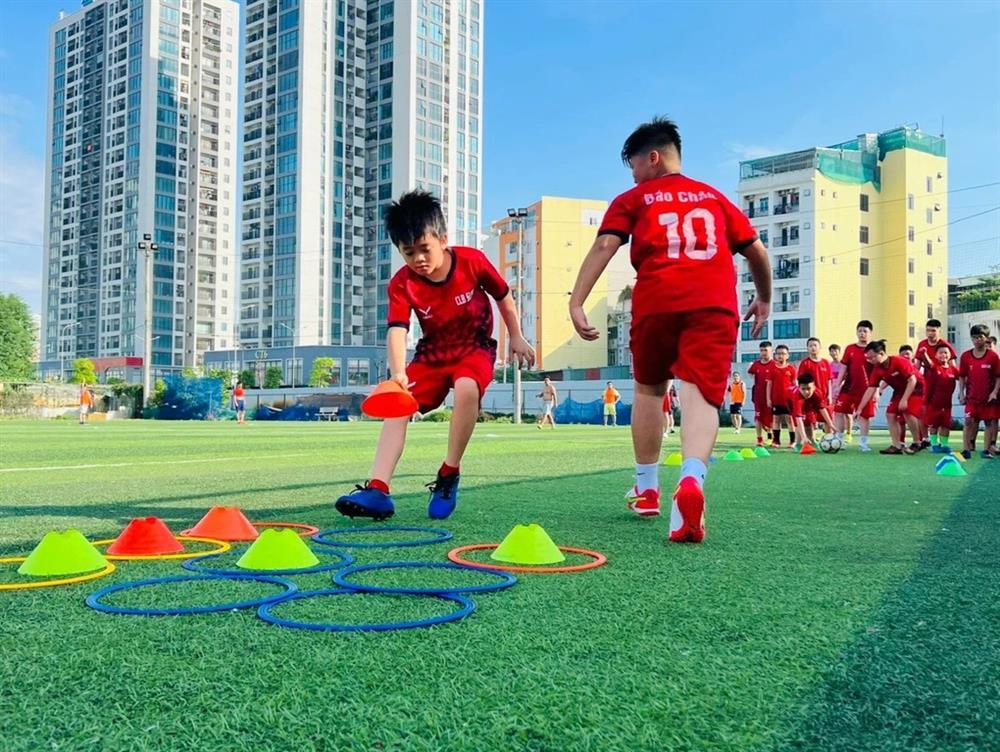 Con trượt xuất sắc vì chữ H môn thể dục, mẹ dằn vặt nghĩ con bị oan-3