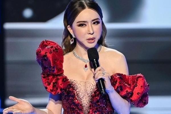 Nữ tỷ phú chuyển giới dọa sa thải nhân viên Hoa hậu Hoàn vũ: Chuẩn bị đuổi việc hết-3