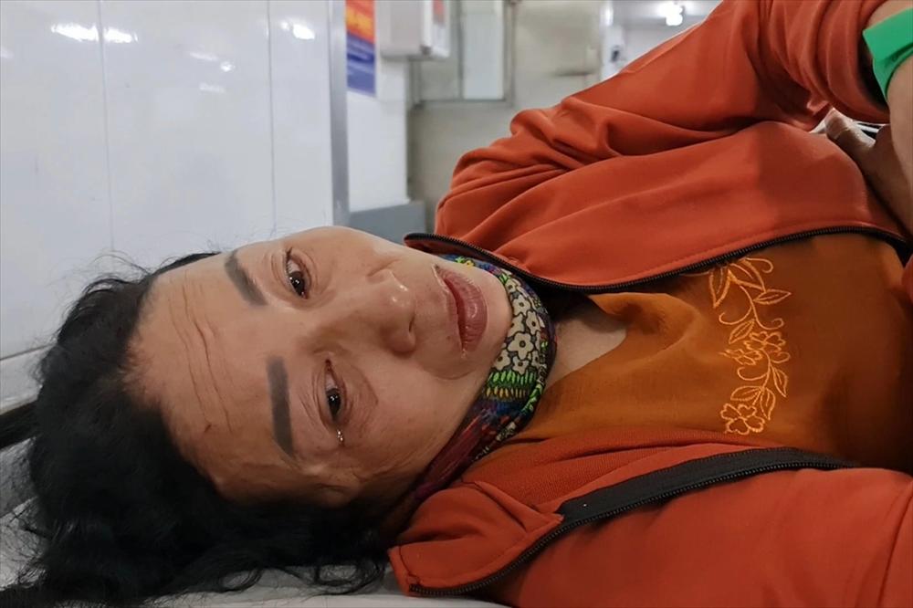 Vụ lật xe khách ở Đà Nẵng: Tôi thấy tiếng ầm lớn rồi ô tô lộn mấy vòng-3