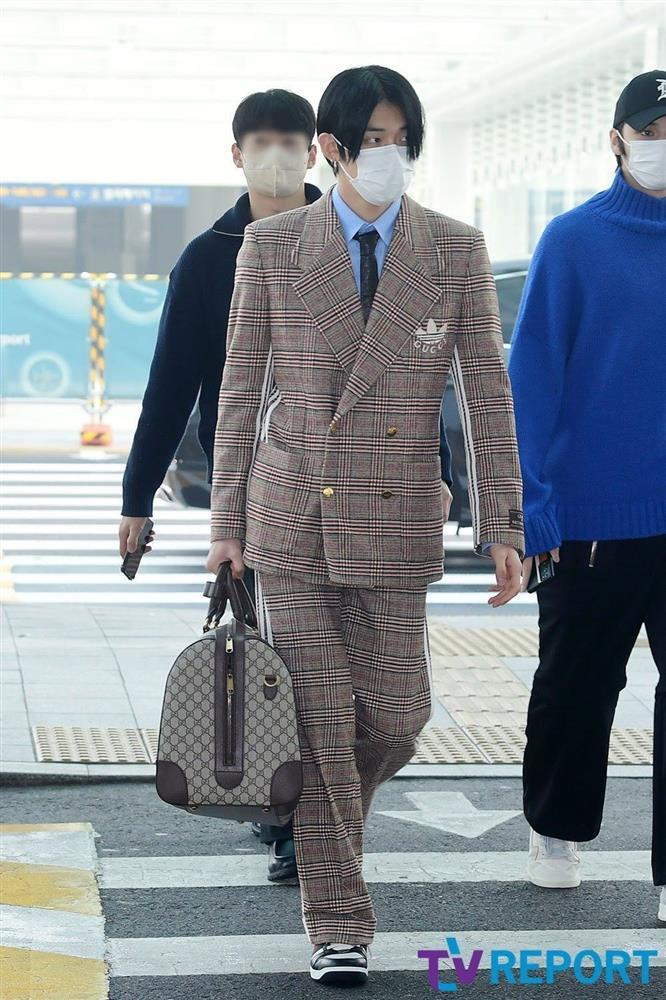 Ba ngôi sao Hàn Quốc mặc xấu nhất năm-5