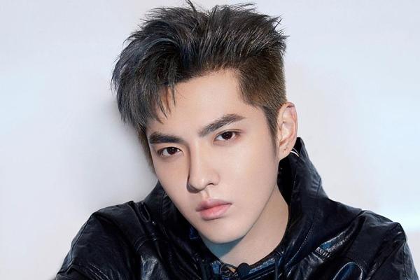 Trong lúc con trai đi tù, mẹ của Ngô Diệc Phàm tẩu tán tài sản khiến nhiều người không khỏi chú ý-5