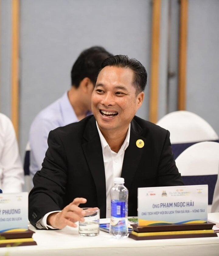 Em trai Ngọc Sơn: Bỏ showbiz khi ở đỉnh cao, thành tỷ phú và có bằng Tiến sĩ-4