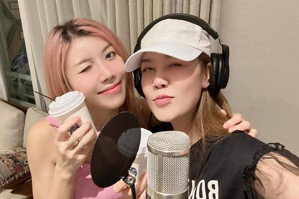 Chị đẹp Thu Phương nghẹn ngào cầm kéo cắt phăng chiếc váy trên sân khấu-2