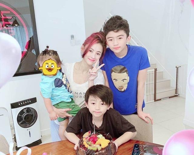 Trương Bá Chi lộ bằng chứng mang thai lần 4, đã cố giấu nhưng bụng cứ lồ lộ như bầu tháng thứ 6?-4