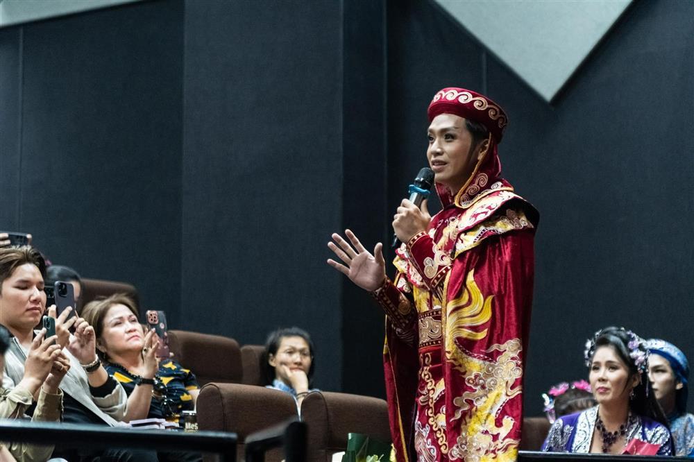 Khán giả hỏi về Bạch Công Khanh, Nam Em đáp trả thế nào?-1