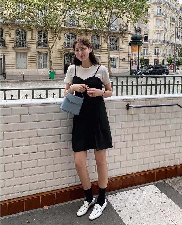 10 cách phối đồ với váy hai dây trẻ trung trong dịp Tết-8