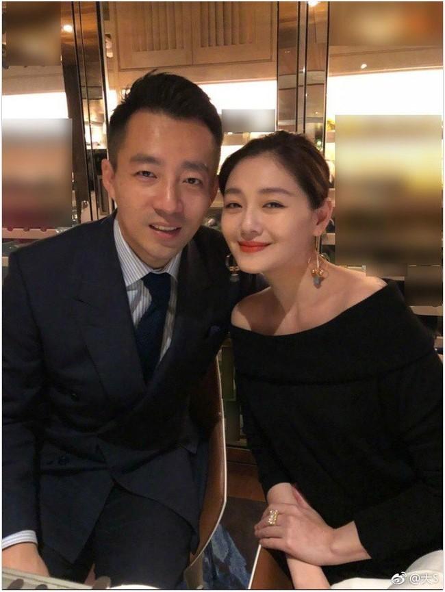 Uông Tiểu Phi bị vợ cũ khởi tố tội bôi nhọ-2