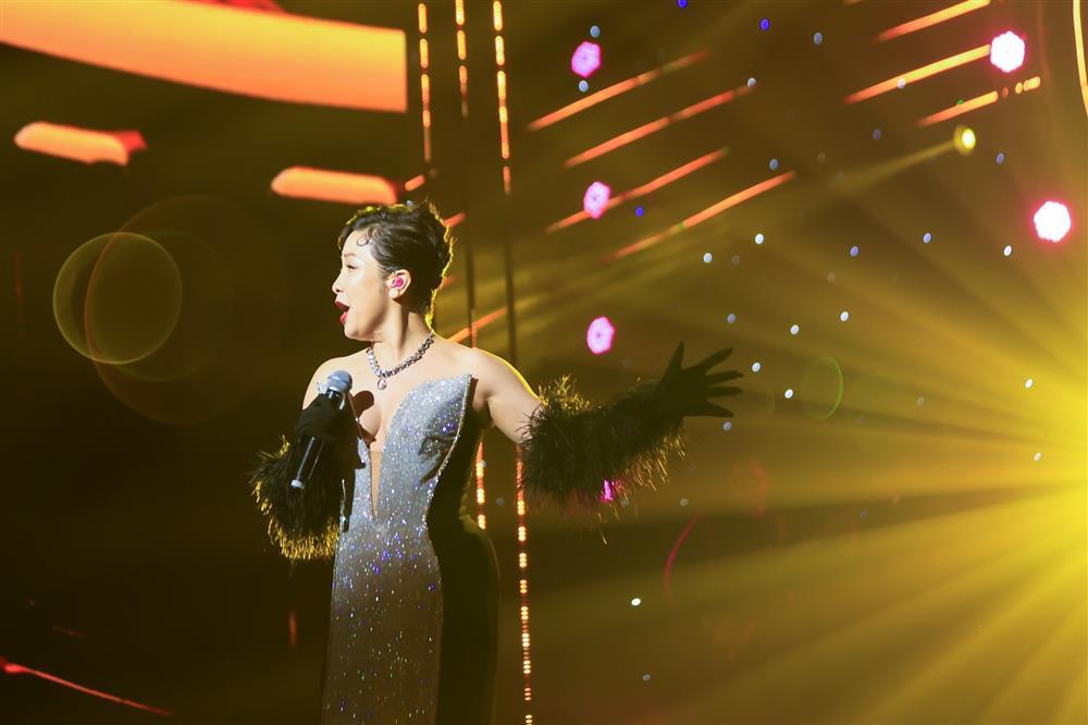 Làn Sóng Xanh 2023: Văn Mai Hương là ca sĩ của năm, Tăng Duy Tân càn quét nhiều giải-2