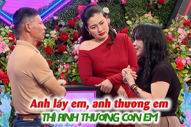 Mẹ đơn thân làm lao công đồng ý hẹn hò với người đàn ông kinh doanh bao bì-3