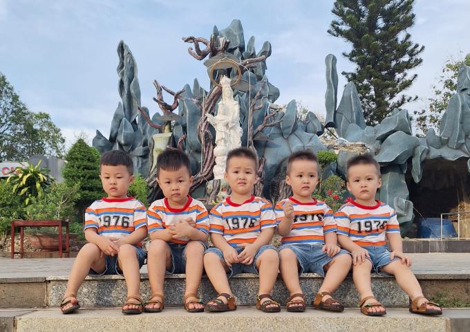 Hy hữu chuyện bà mẹ ở Đồng Nai sinh 5 con trong 13 tháng-1