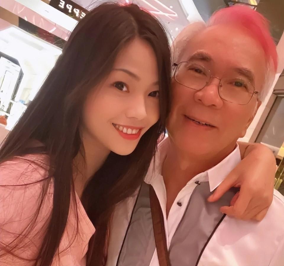 Mối tình ông cháu của ngôi sao Tây Du Ký có nguy cơ tan vỡ-1