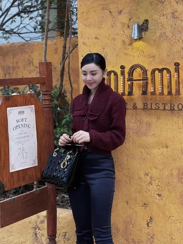 Quỳnh Kool lên đồ cực quyến rũ giữa thời tiết giá rét-7