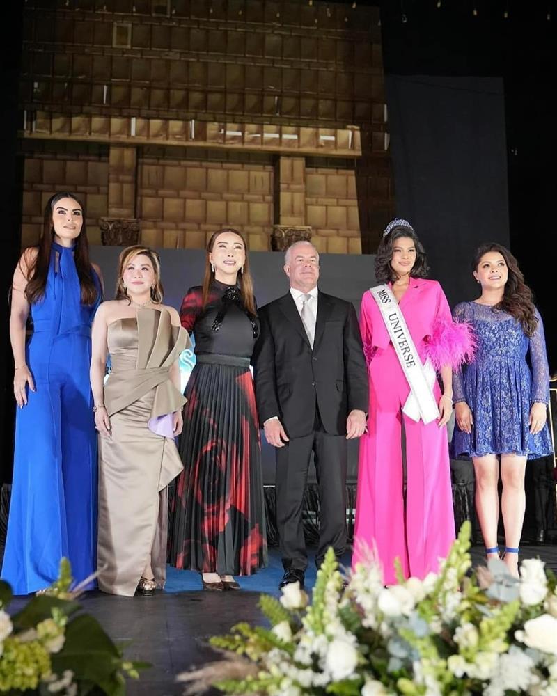 Chuyện gì xảy ra khi Hoa hậu Hoàn vũ có thêm chủ mới?-2