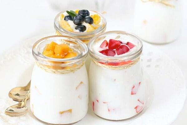 Nên ăn bao nhiêu hộp sữa chua một ngày?-2