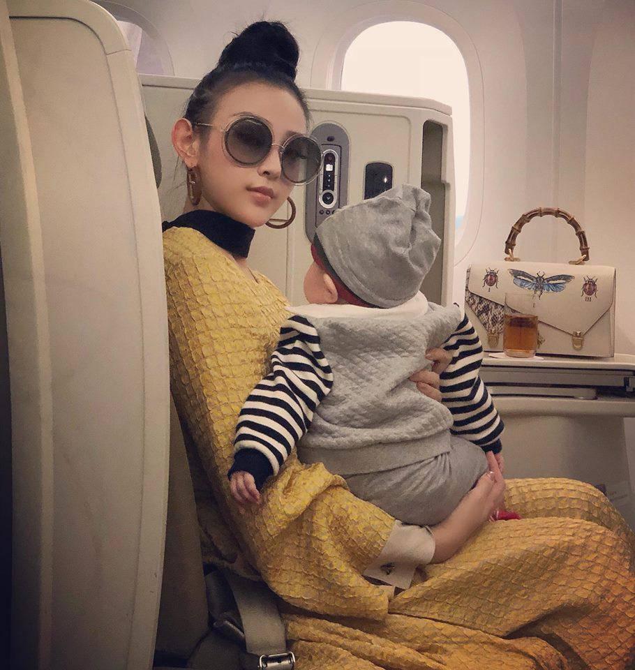 Huyền Baby nuôi con kiểu phú bà khi xây tầng hầm làm khu vui chơi, quan điểm dạy con rất đáng nể-6