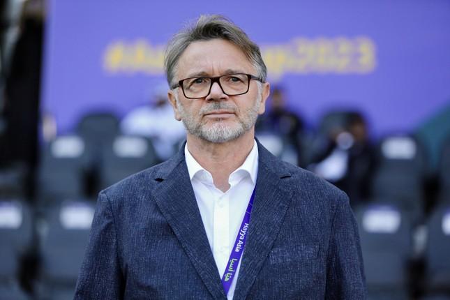 VFF sẽ phải làm gì với ông Troussier sau Asian Cup 2023?-1