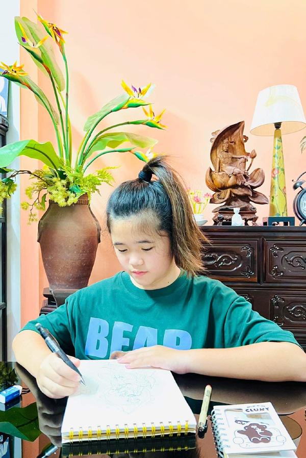 Con gái Thúy Nga: 12 tuổi trổ mã ra dáng thiếu nữ ra sao?-6