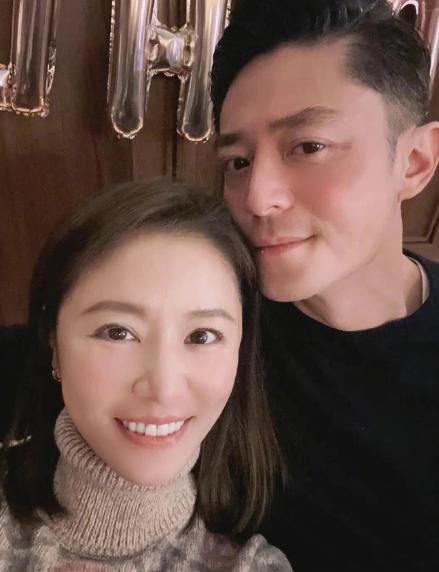 Hội ngộ trong 1 khung hình, Lâm Tâm Như bị chê nhan sắc trước đàn em Hứa Vỹ Ninh-3