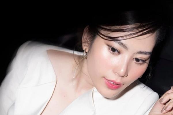 Những sao Việt rổ rá cạp lại nhưng cái kết hạnh phúc viên mãn, không màng con riêng - con chung-12